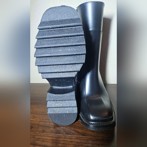 INC International Concepts Black Women's Winter Boots - Picture 6 of 13